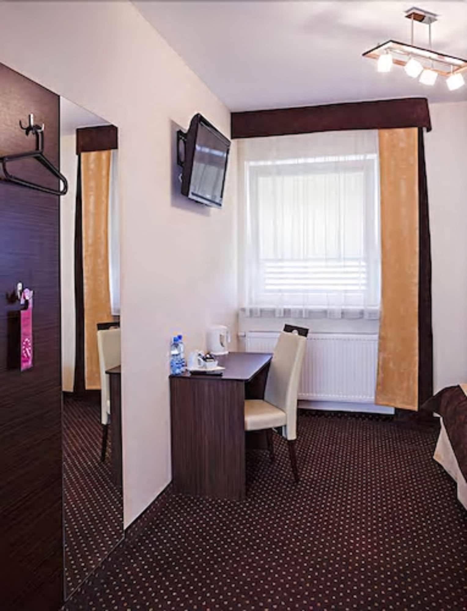 Boutique Hotel'S I Milionowa Lodz  Luaran gambar