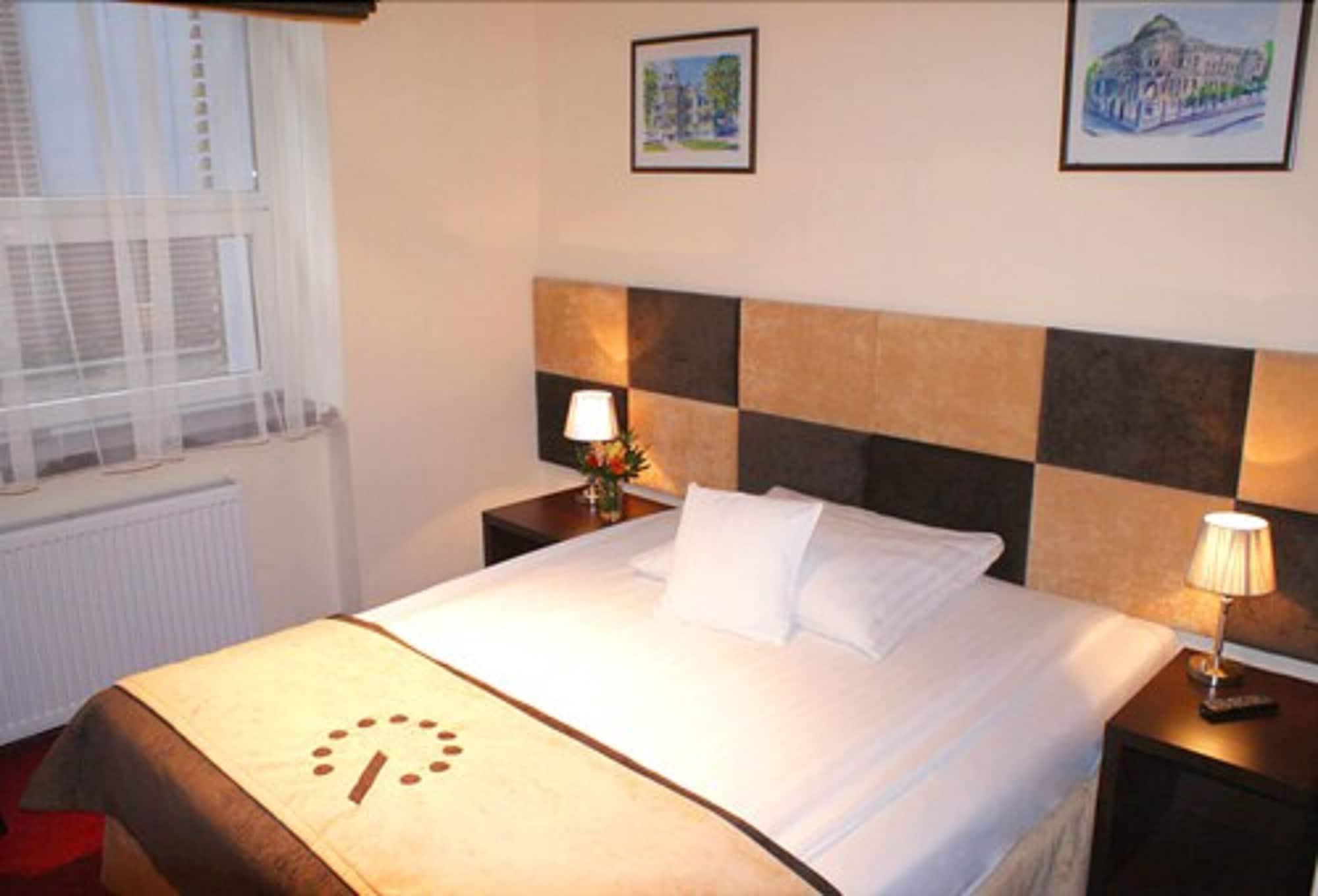 Boutique Hotel'S I Milionowa Lodz  Luaran gambar