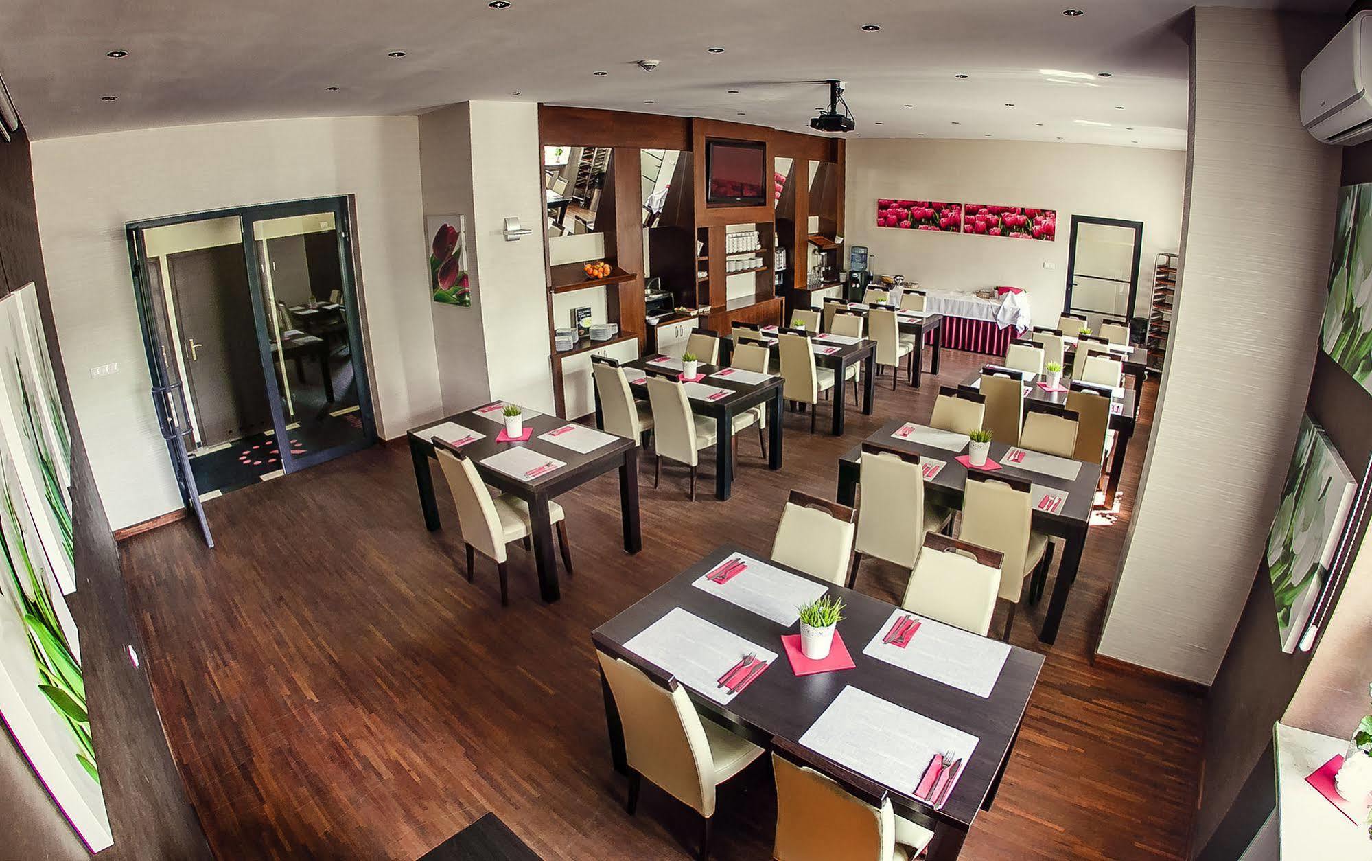 Boutique Hotel'S I Milionowa Lodz  Luaran gambar